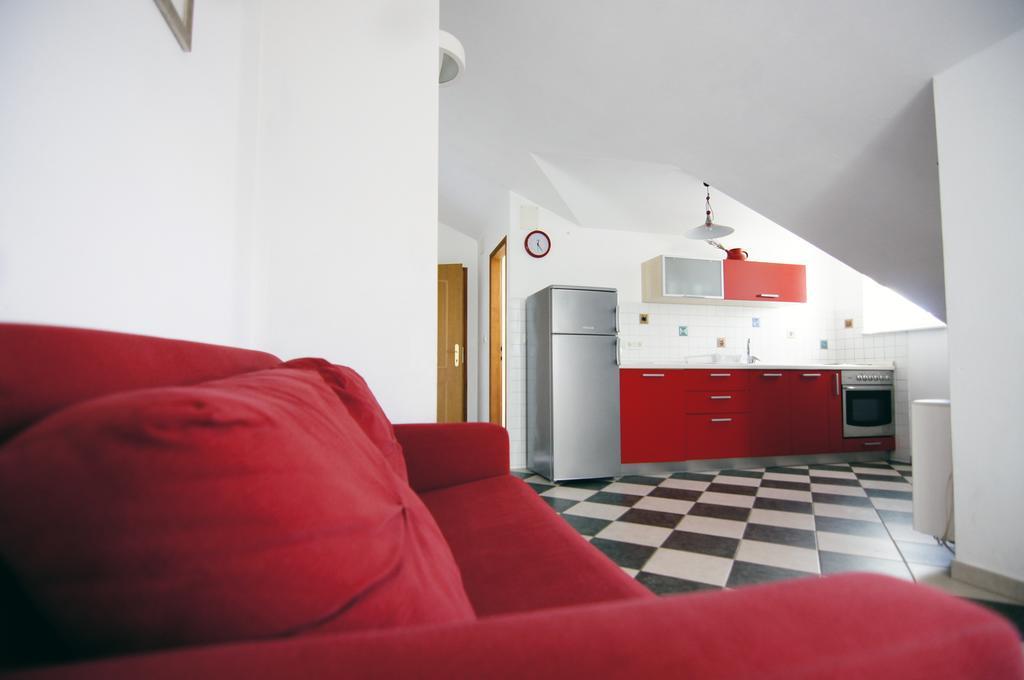 Apartments Ida ツレス エクステリア 写真